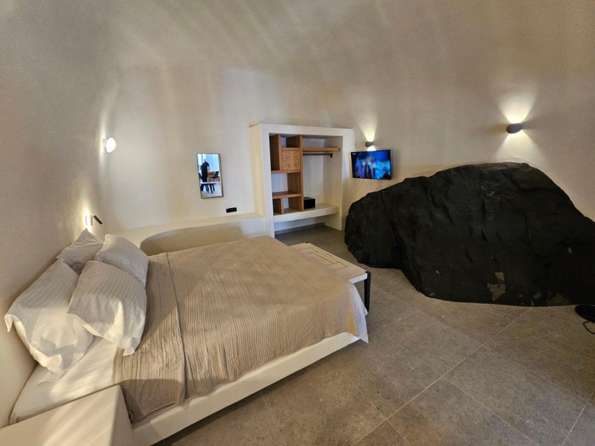 Petroma Cave Suites Vourvoulos Екстер'єр фото